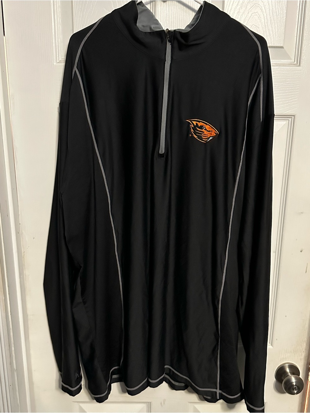 Antigua Black Quarter-Zip Pullover with 4XLT Oregon State Beavers